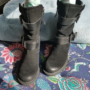 Earth "Everwood Black"